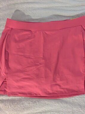 Target ALL IN MOTION L Red High-Rise Knit Skort